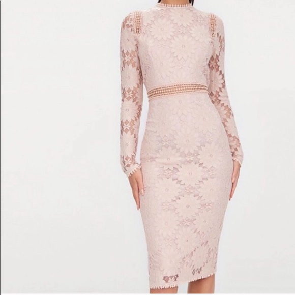 PrettyLittleThing Dresses & Skirts - PrettyLittleThing dress. Size 4 US.